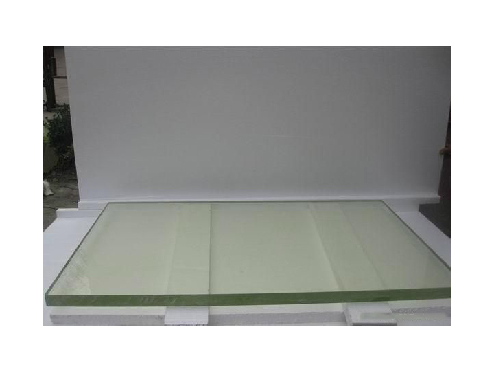 防護(hù)鉛玻璃加工