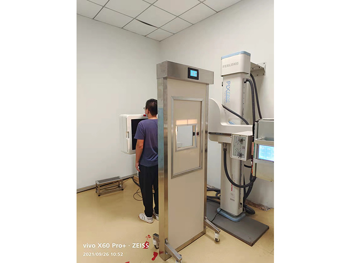 電動遙控式醫(yī)用X射線立式攝片架防護裝置